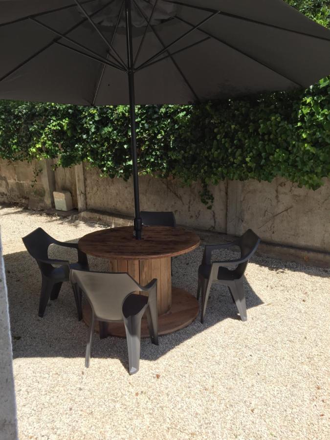 Appartement Cour Ancienne Abbaye Saint-Astier  Екстер'єр фото